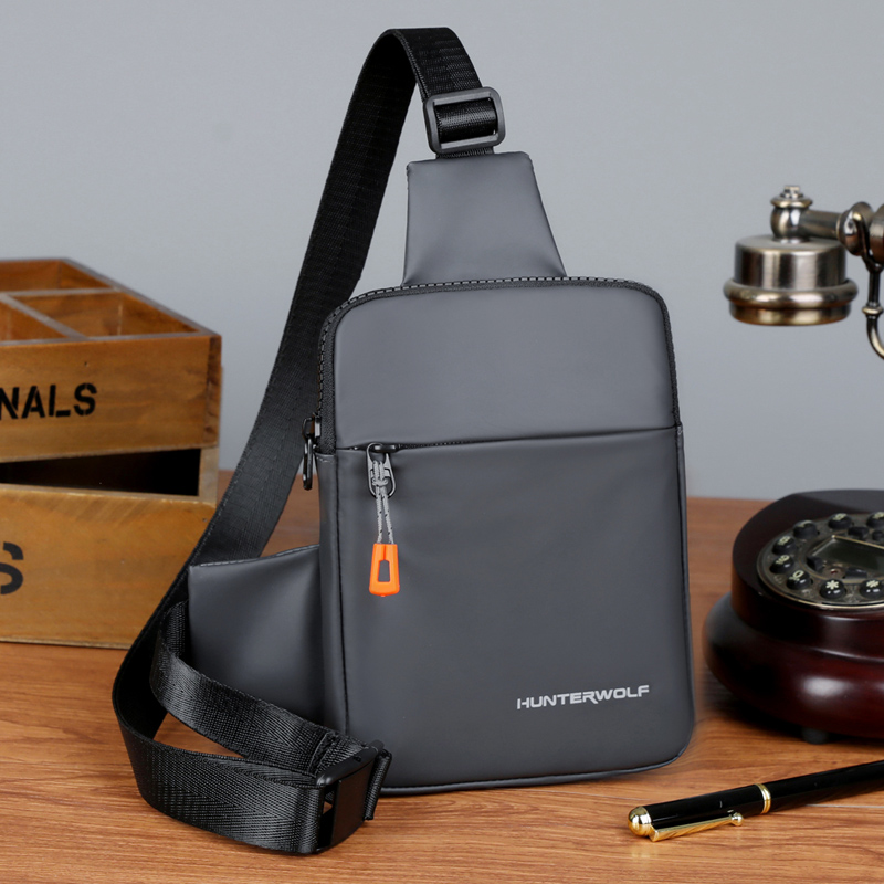 Multi-functional Men Chest Bag - Outdoor Sport Backpack recension och pris